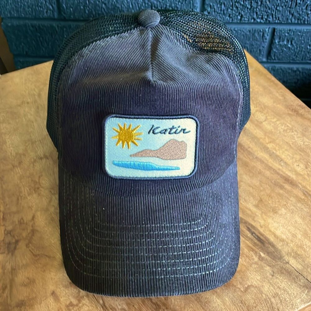 Katin corduroy/mesh hat NWOT